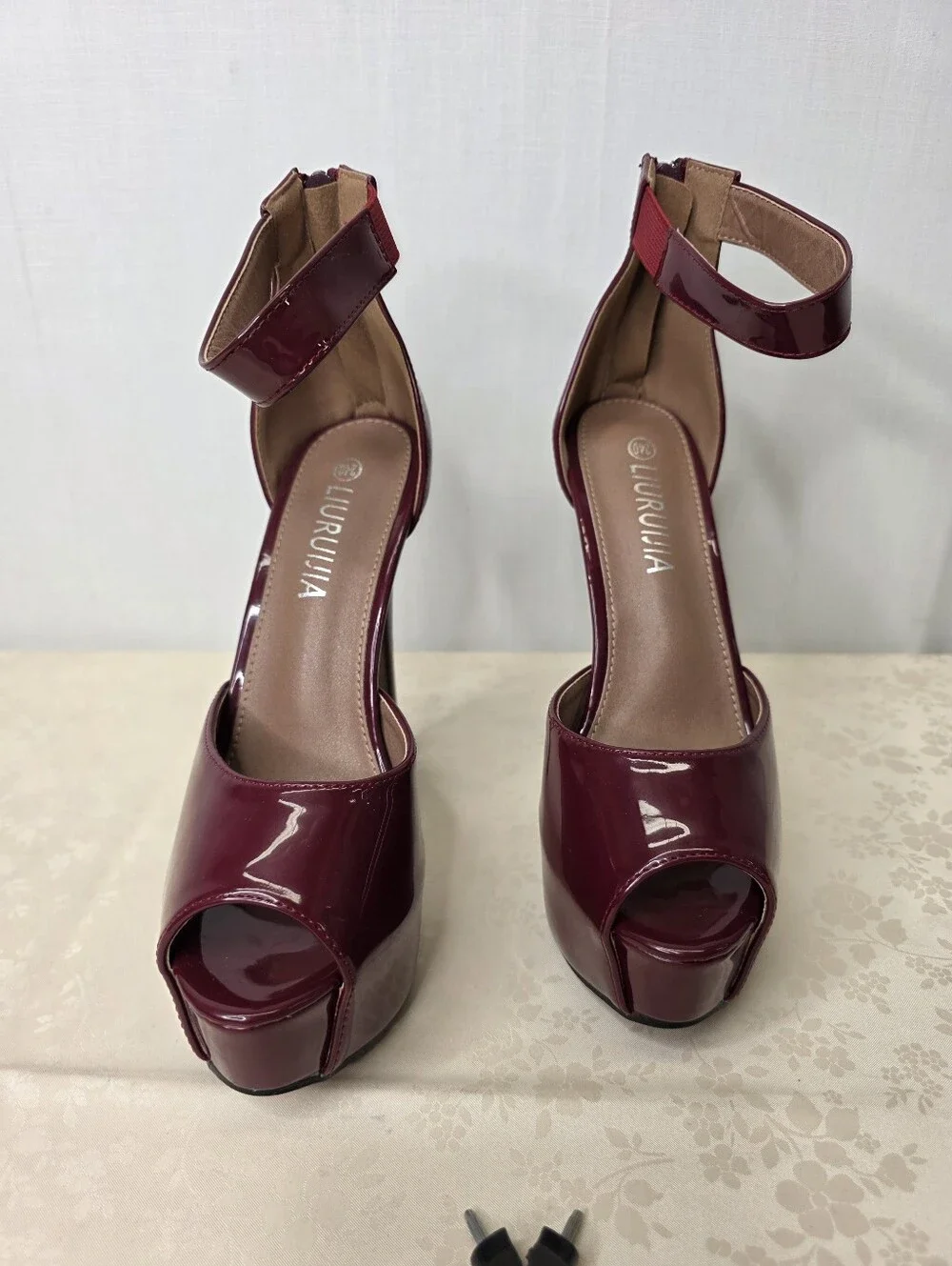 LIURUIJIA Burgundy Patent Platform Pumps Ankle Strap Heels 38 US 7.5